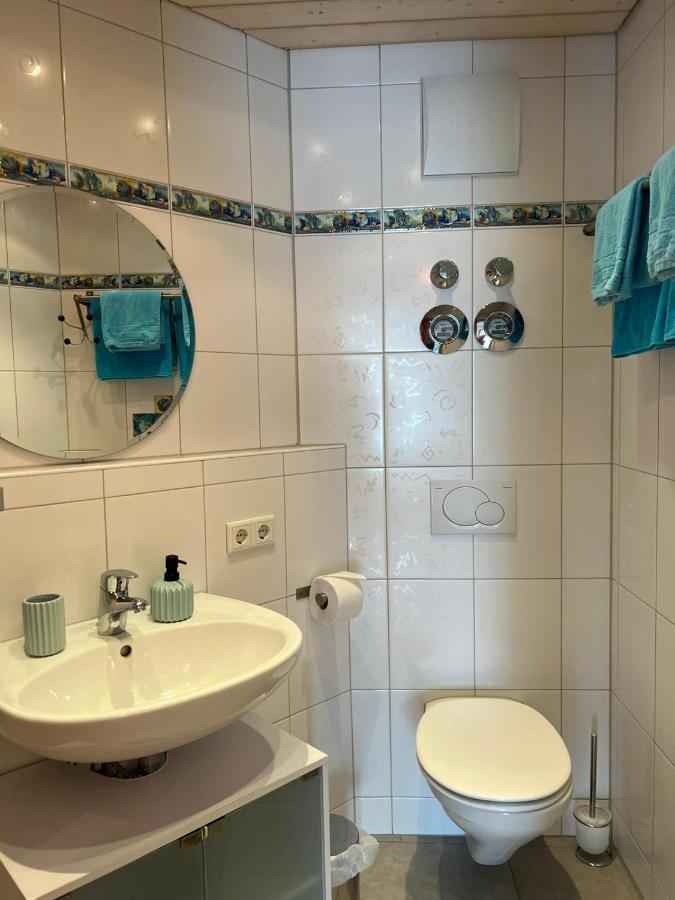 Ferienapartment Alex Am See Friedrichshafen Bagian luar foto