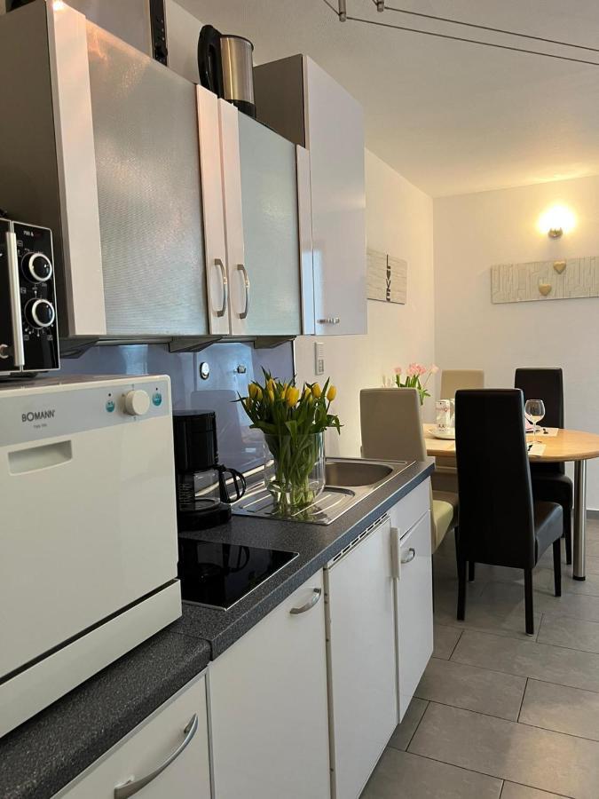 Ferienapartment Alex Am See Friedrichshafen Bagian luar foto
