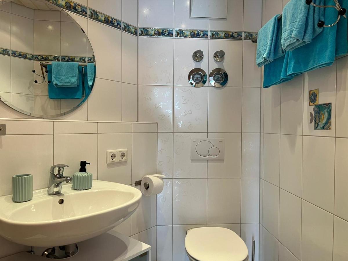 Ferienapartment Alex Am See Friedrichshafen Bagian luar foto